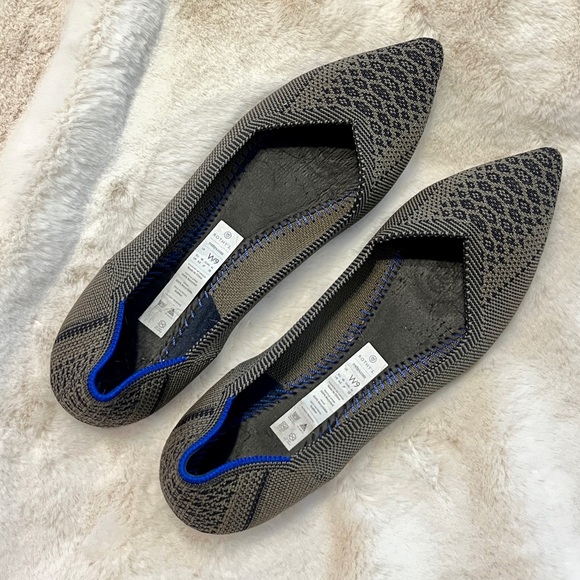 Rothy's Shoes - Rothy’s Point Flats in Walnut Python, Size 9